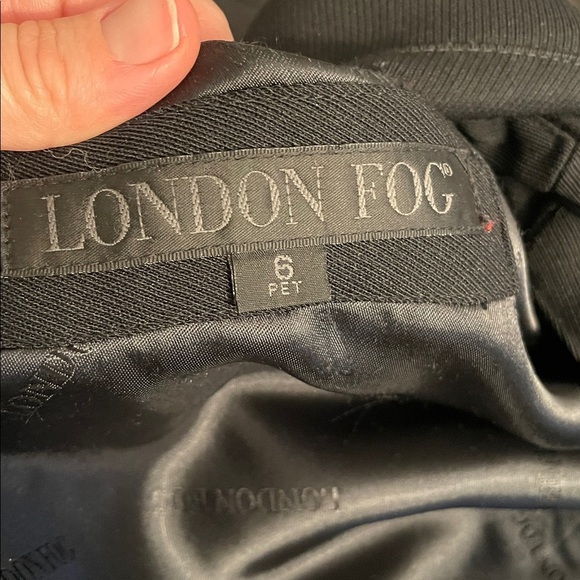 London Fog lined double breasted Trench Coat Size 6 petite - Picture 11 of 16